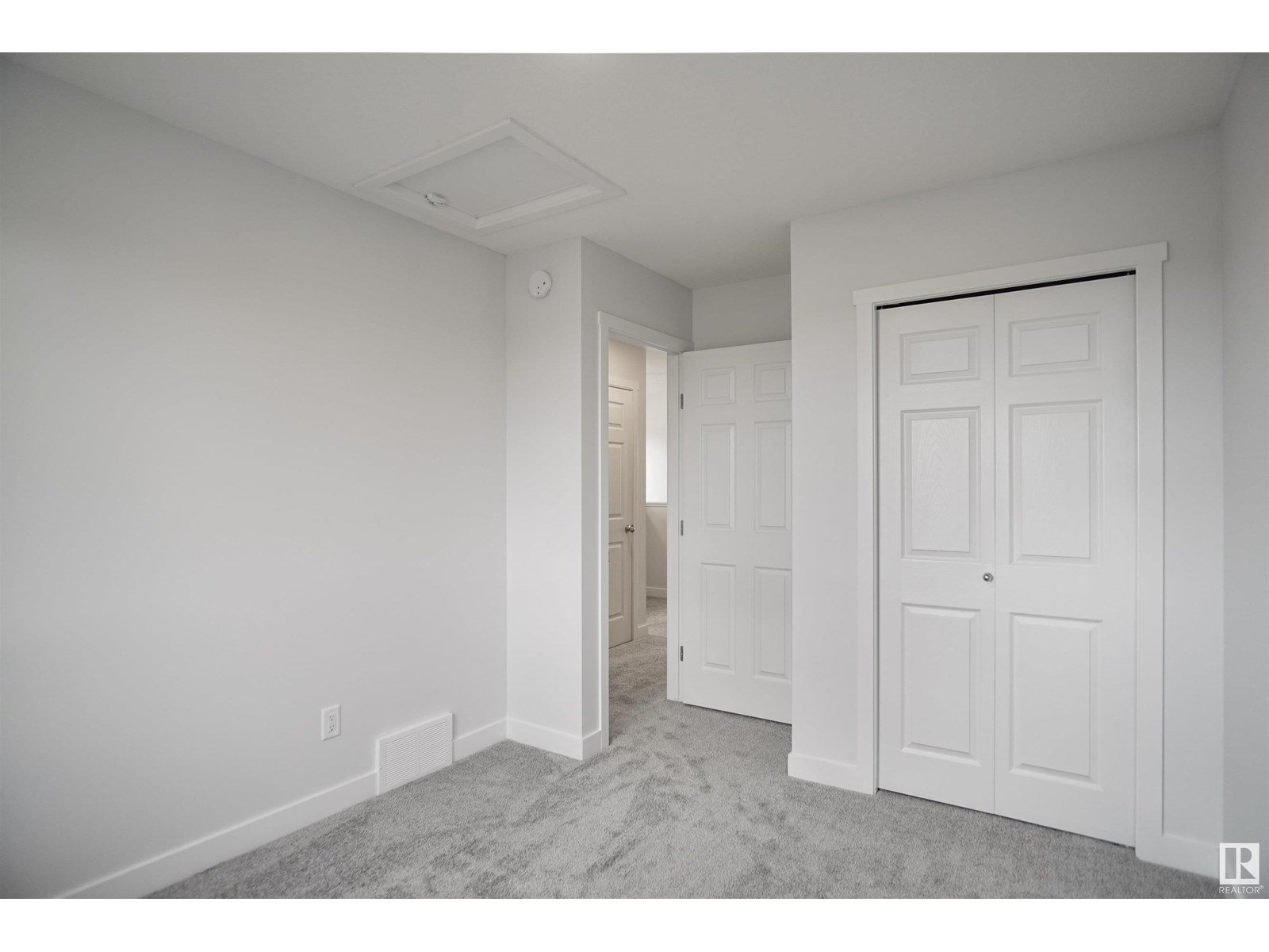 Photo 23 of 412 176 Av Ne, Edmonton AB