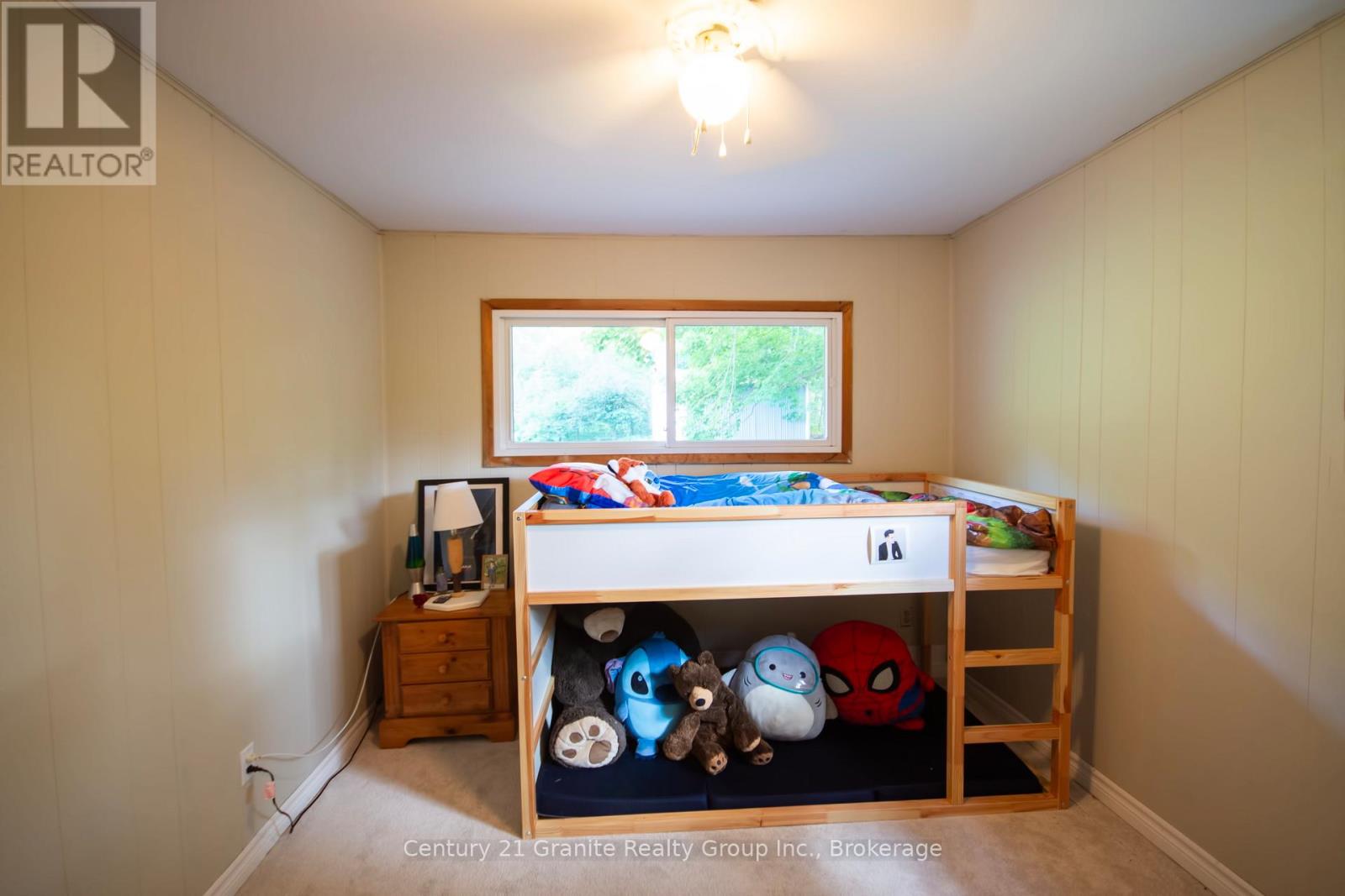 Photo 13 of 1229 Spring Valley Road, Minden Hills ON