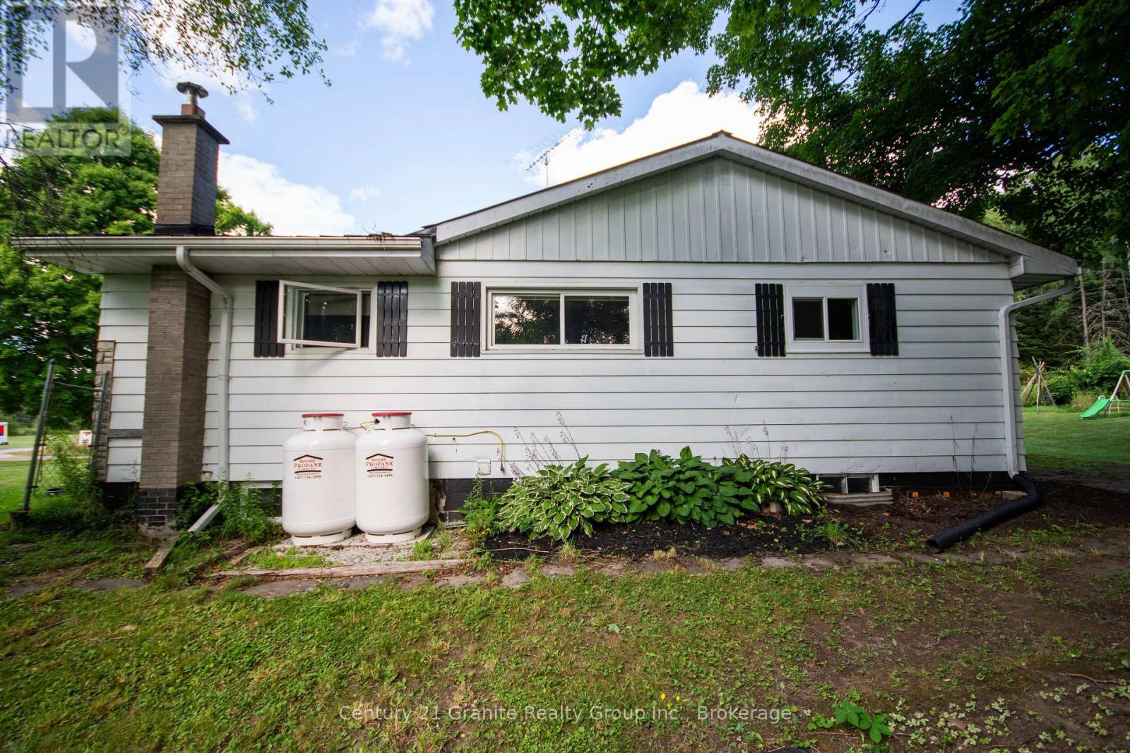 Photo 24 of 1229 Spring Valley Road, Minden Hills ON