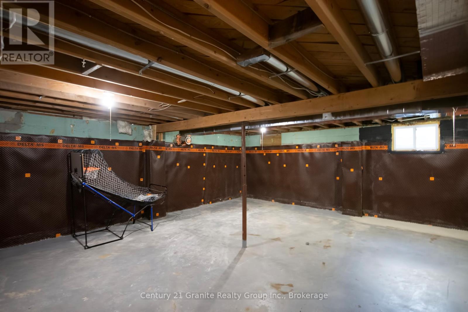 Photo 26 of 1229 Spring Valley Road, Minden Hills ON