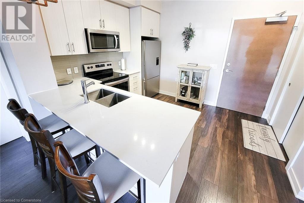 Photo 15 of 320 Plains Road Unit 212, Burlington ON
