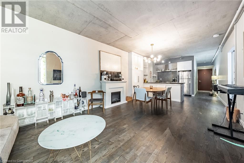 Photo 16 of 75 Portland Street Unit 428, Toronto ON
