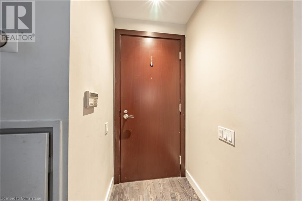 Photo 7 of 75 Portland Street Unit 428, Toronto ON