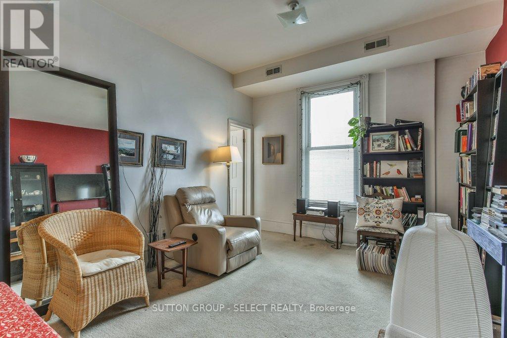 330 BURWELL STREET - 8