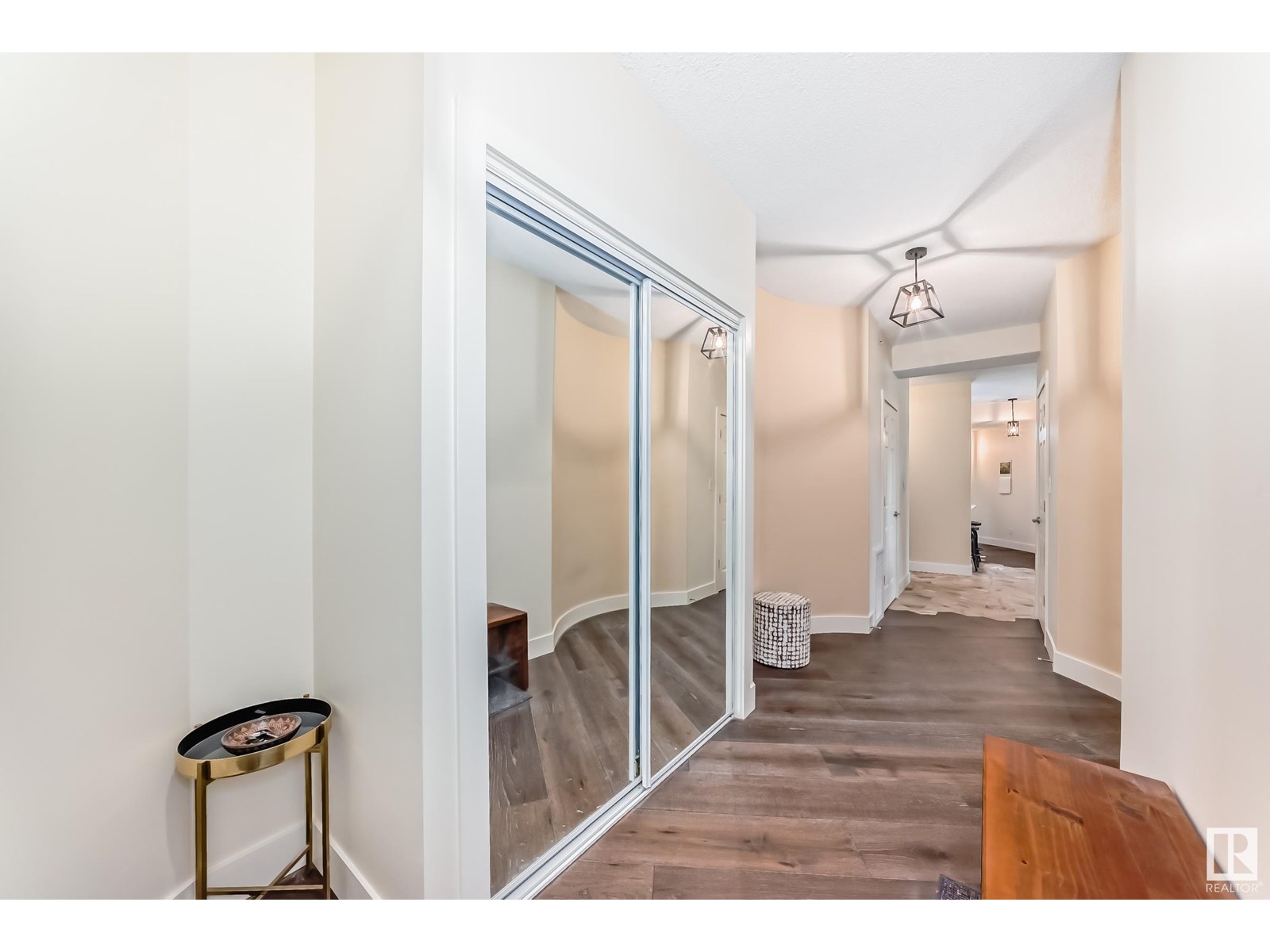 Photo 5 of 707 10108 125 St Nw, Edmonton AB