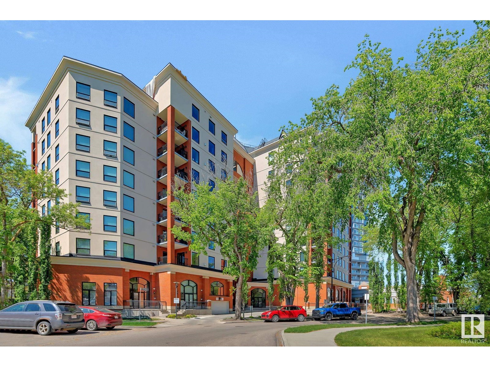 Photo 39 of 707 10108 125 St Nw, Edmonton AB