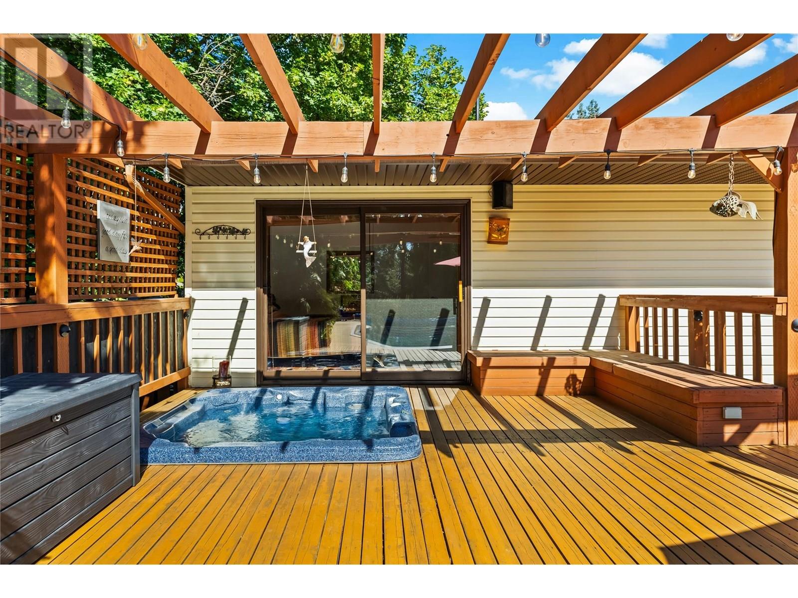  3950 June Springs Road, Kelowna