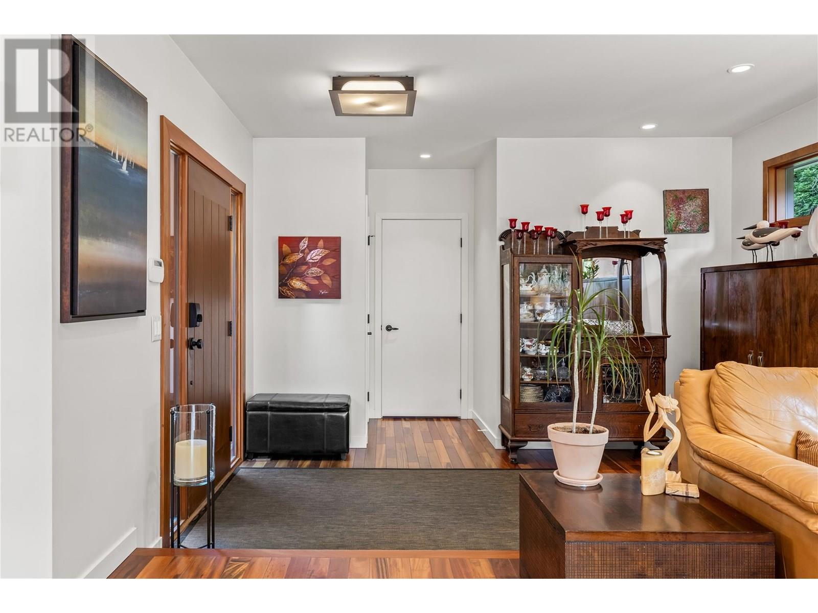  3950 June Springs Road, Kelowna
