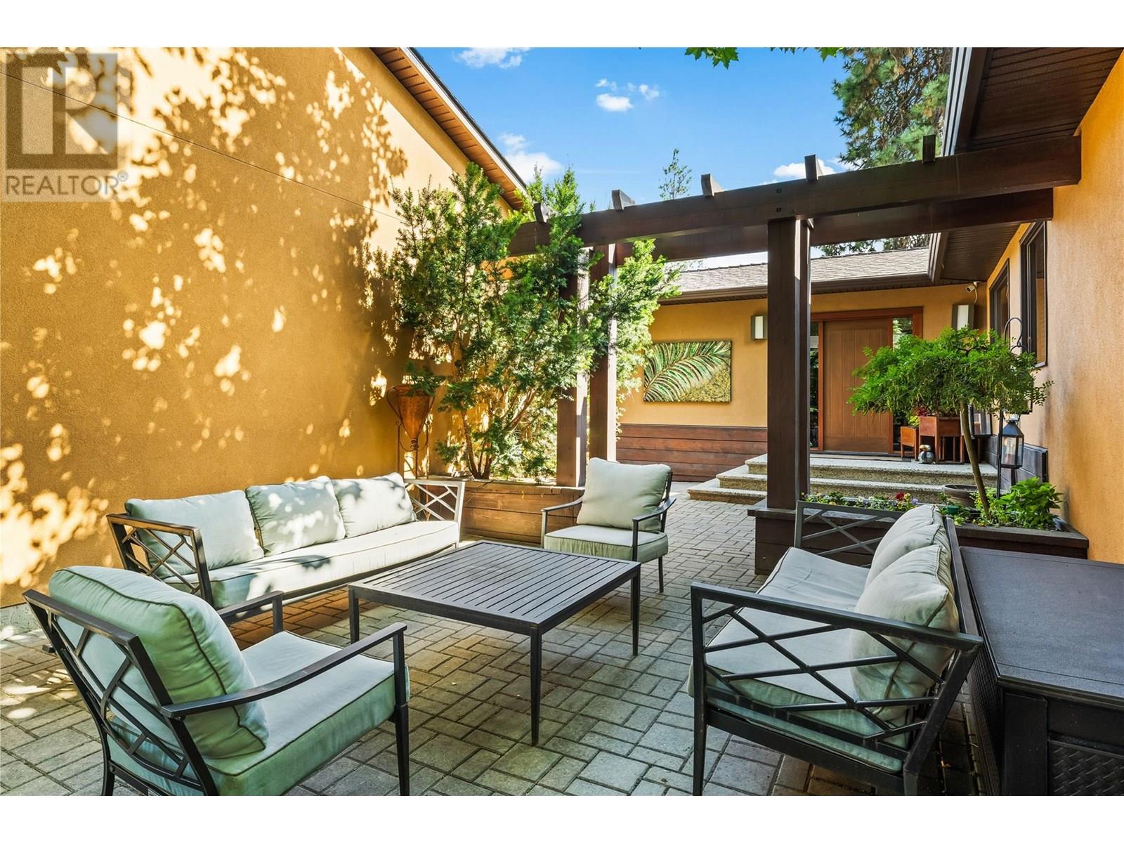  3950 June Springs Road, Kelowna
