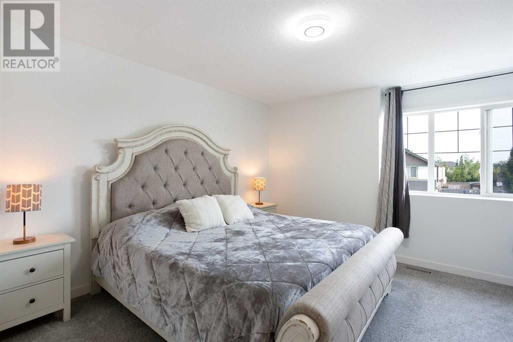 Photo 13 of 209 Luxstone Road Sw, Airdrie AB