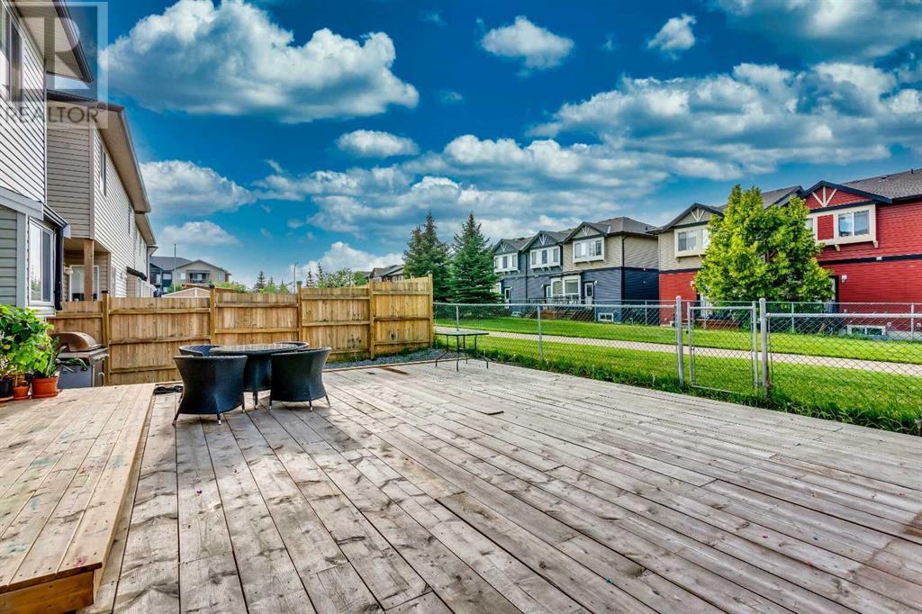 Photo 30 of 209 Luxstone Road Sw, Airdrie AB