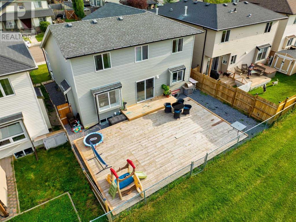 Photo 33 of 209 Luxstone Road Sw, Airdrie AB