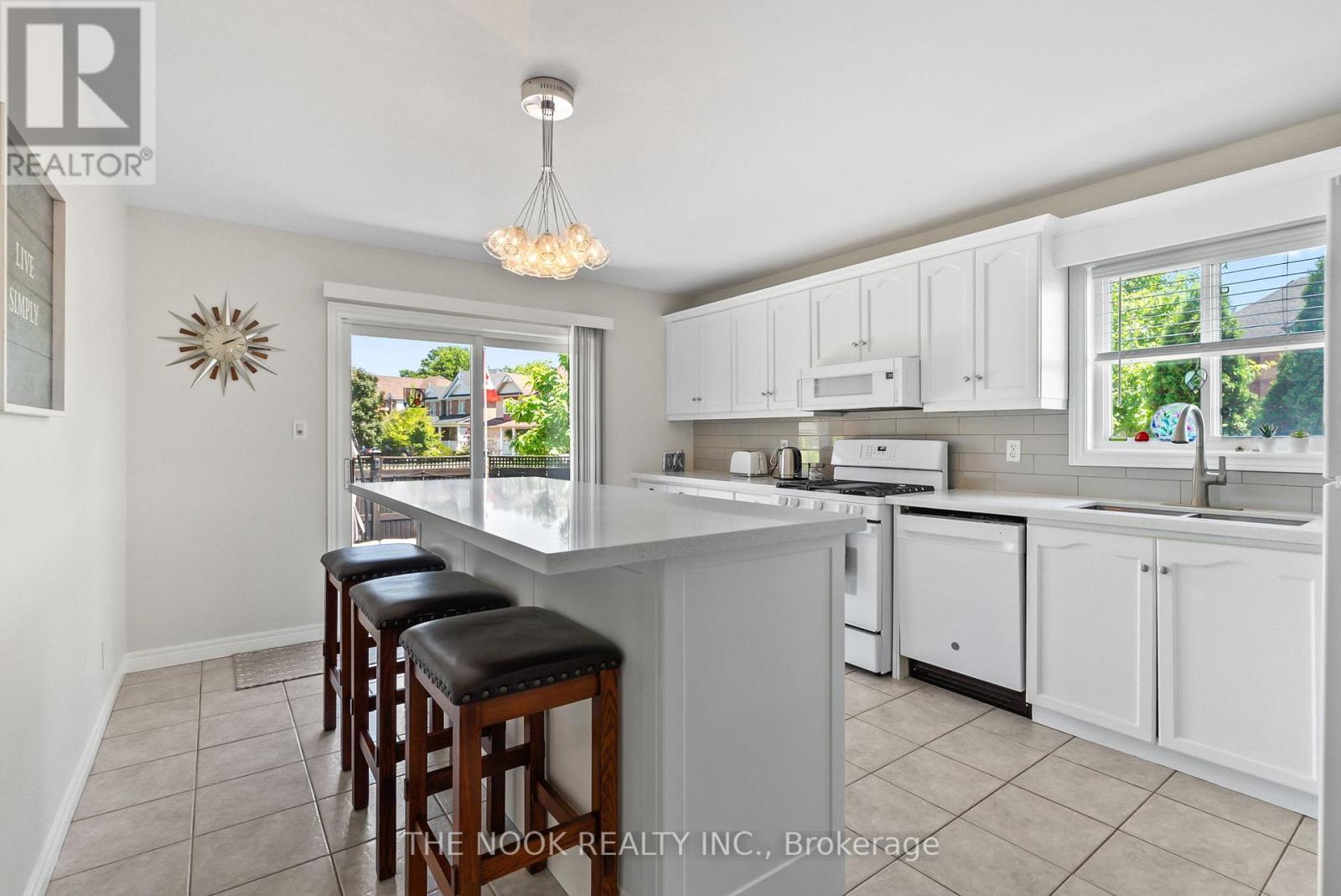 Photo 12 of 1 William Jose Court, Clarington ON