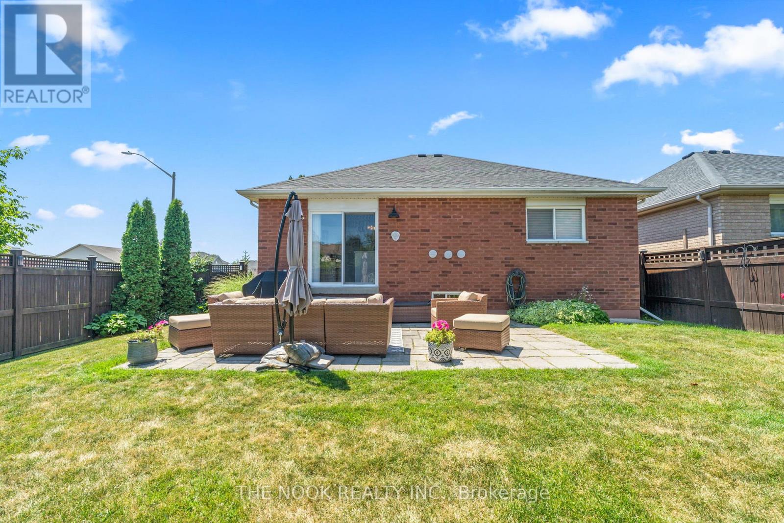 Photo 37 of 1 William Jose Court, Clarington ON