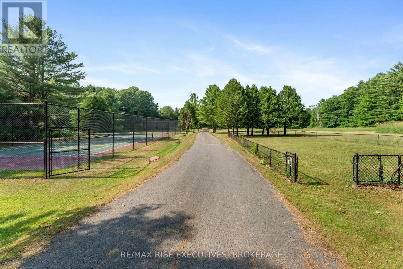 Photo 21 of 3376 County Rd 3, Leeds And The Thousand Islands ON