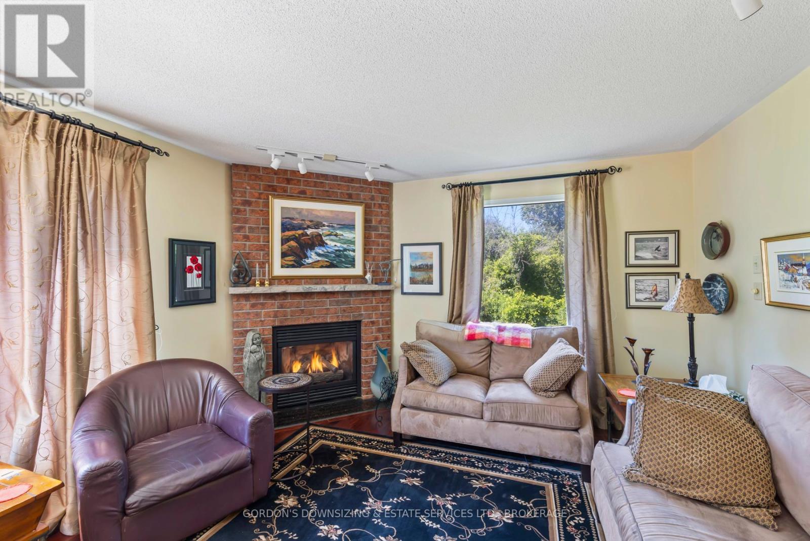 Photo 21 of 601 Fernmoor Drive, Kingston ON