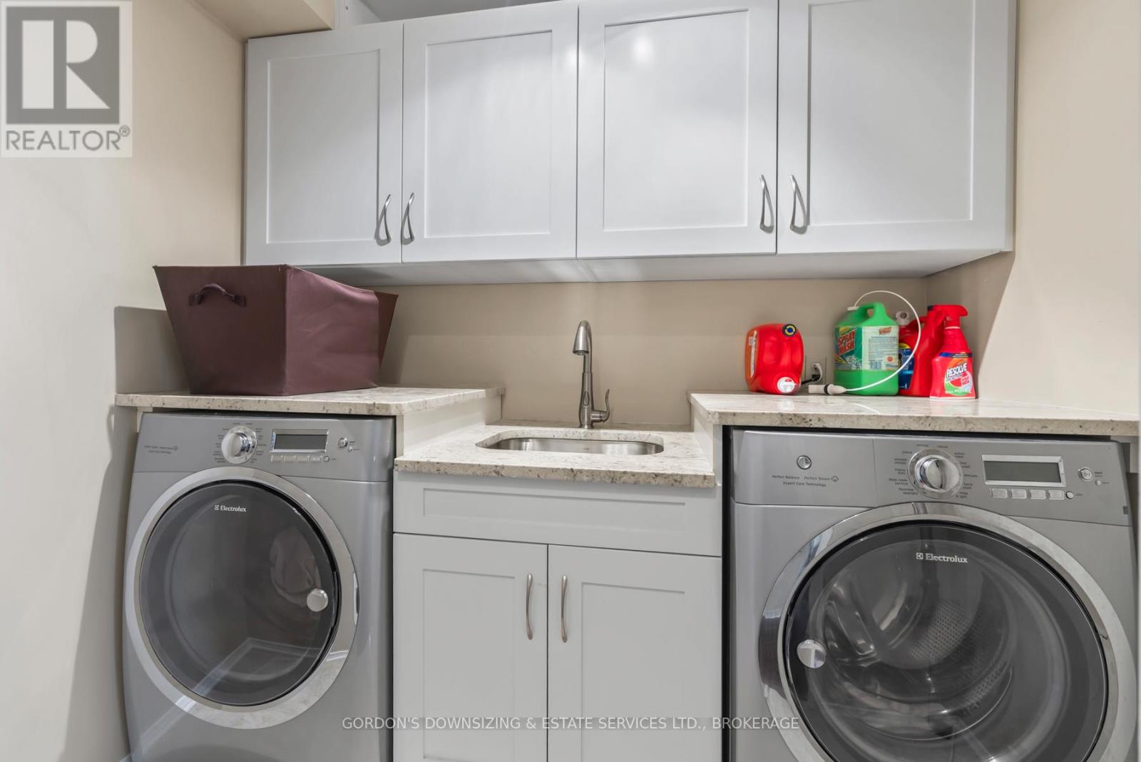 Photo 28 of 601 Fernmoor Drive, Kingston ON