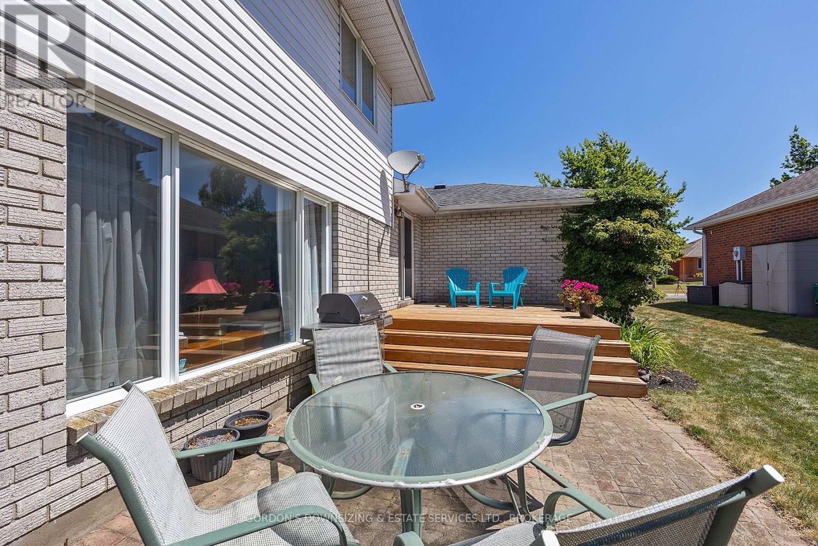 Photo 9 of 601 Fernmoor Drive, Kingston ON