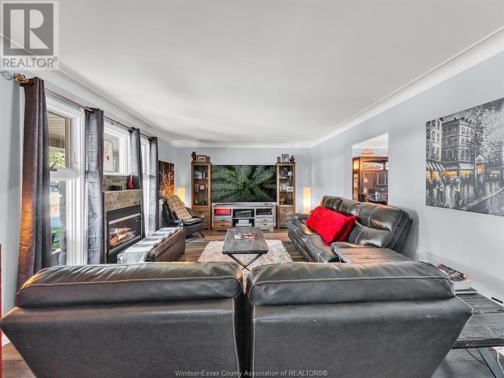 Photo 6 of 1216 Coventry, Windsor ON