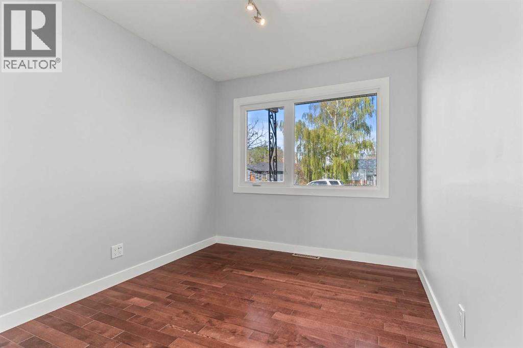 Photo 23 of 7424 Fleetwood Drive Se, Calgary AB