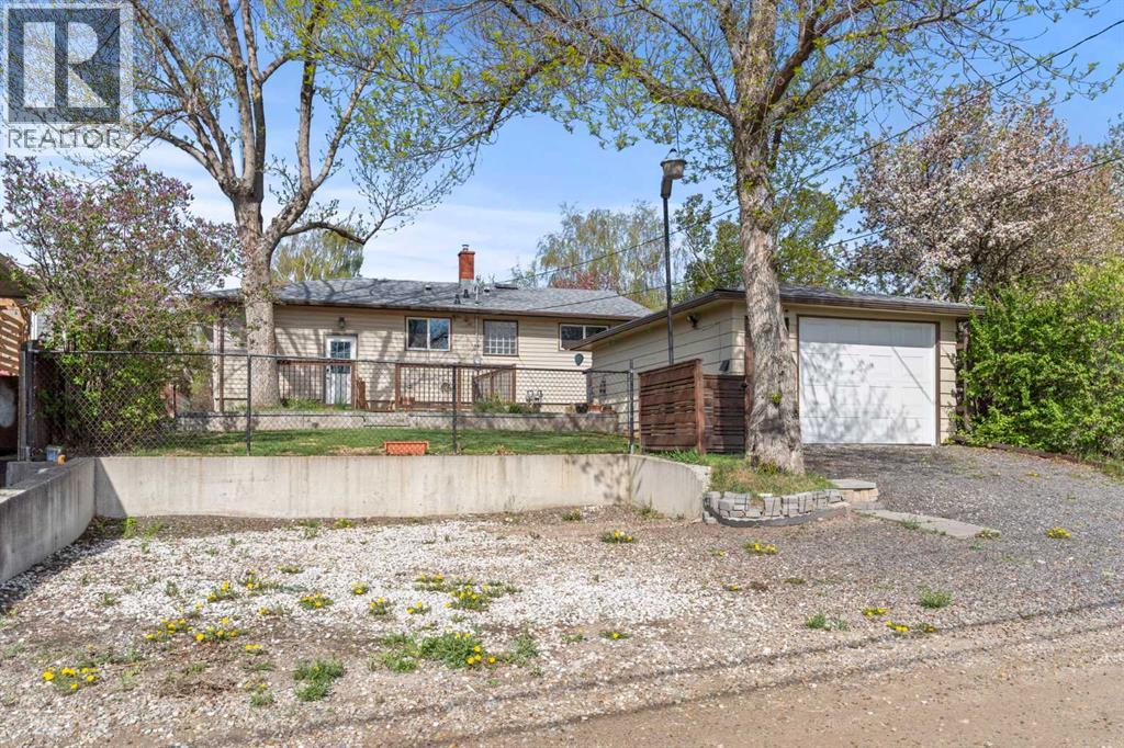 Photo 42 of 7424 Fleetwood Drive Se, Calgary AB