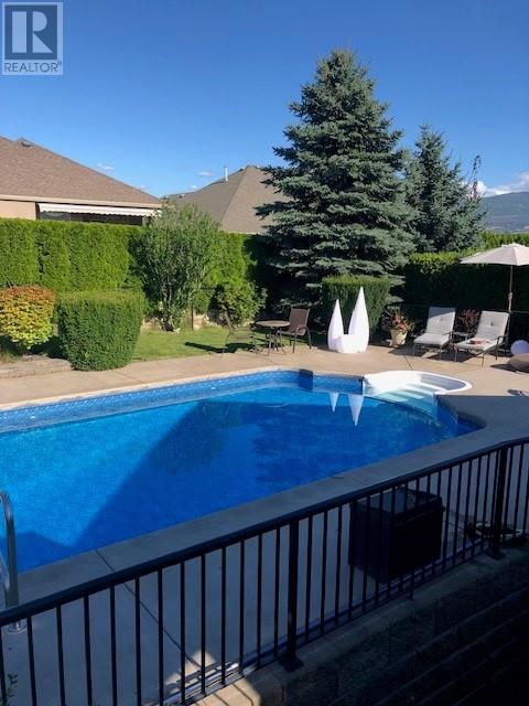  3079 Thacker Drive, West Kelowna