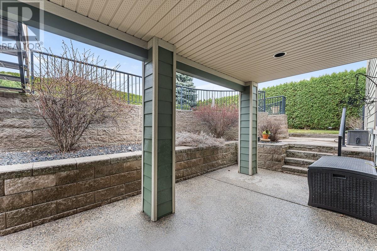  3079 Thacker Drive, West Kelowna
