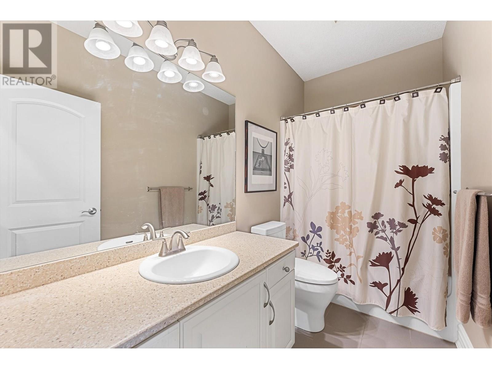  3079 Thacker Drive, West Kelowna