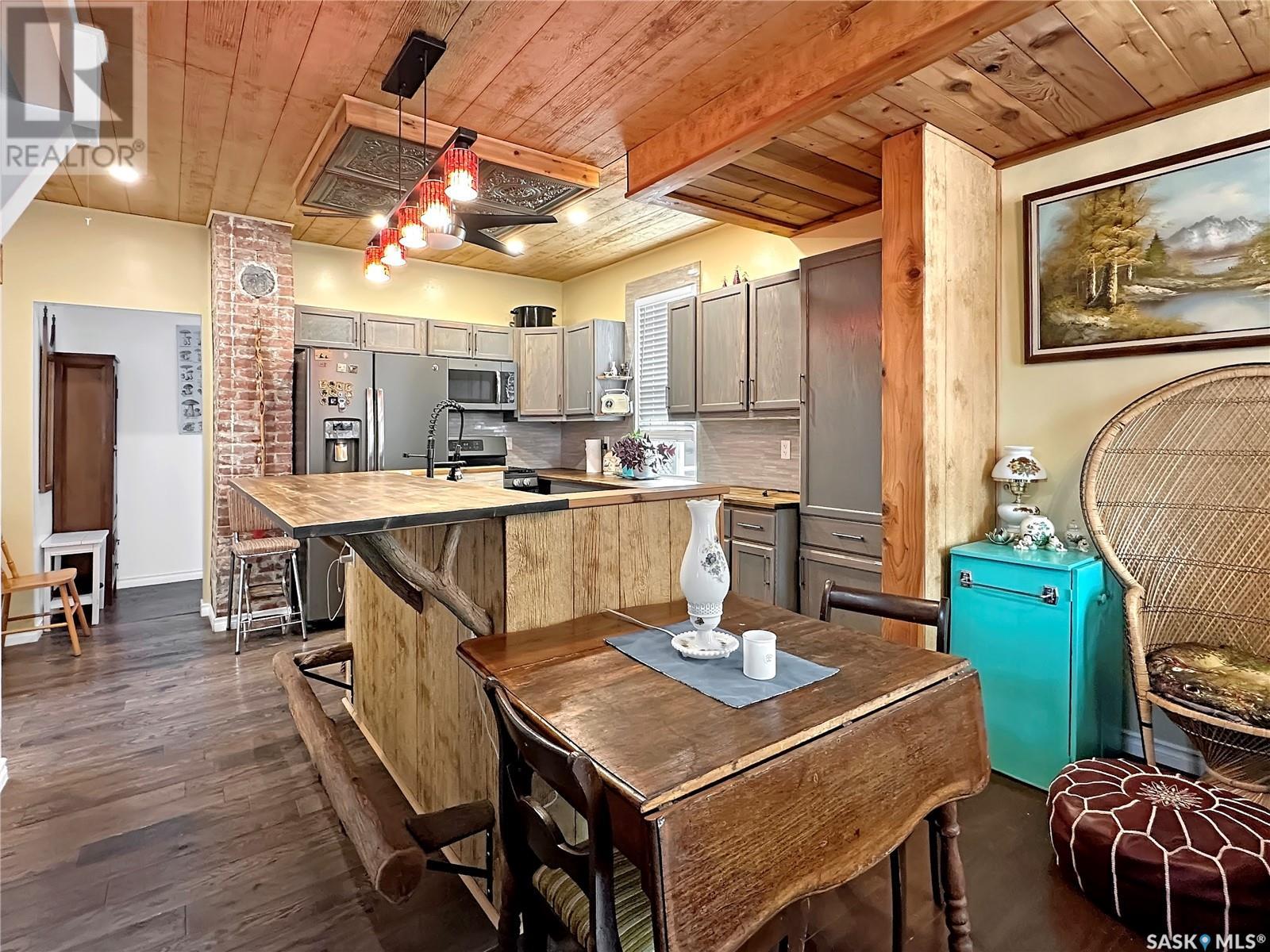 Photo 7 of 105 Macdonald Street, Balcarres SK