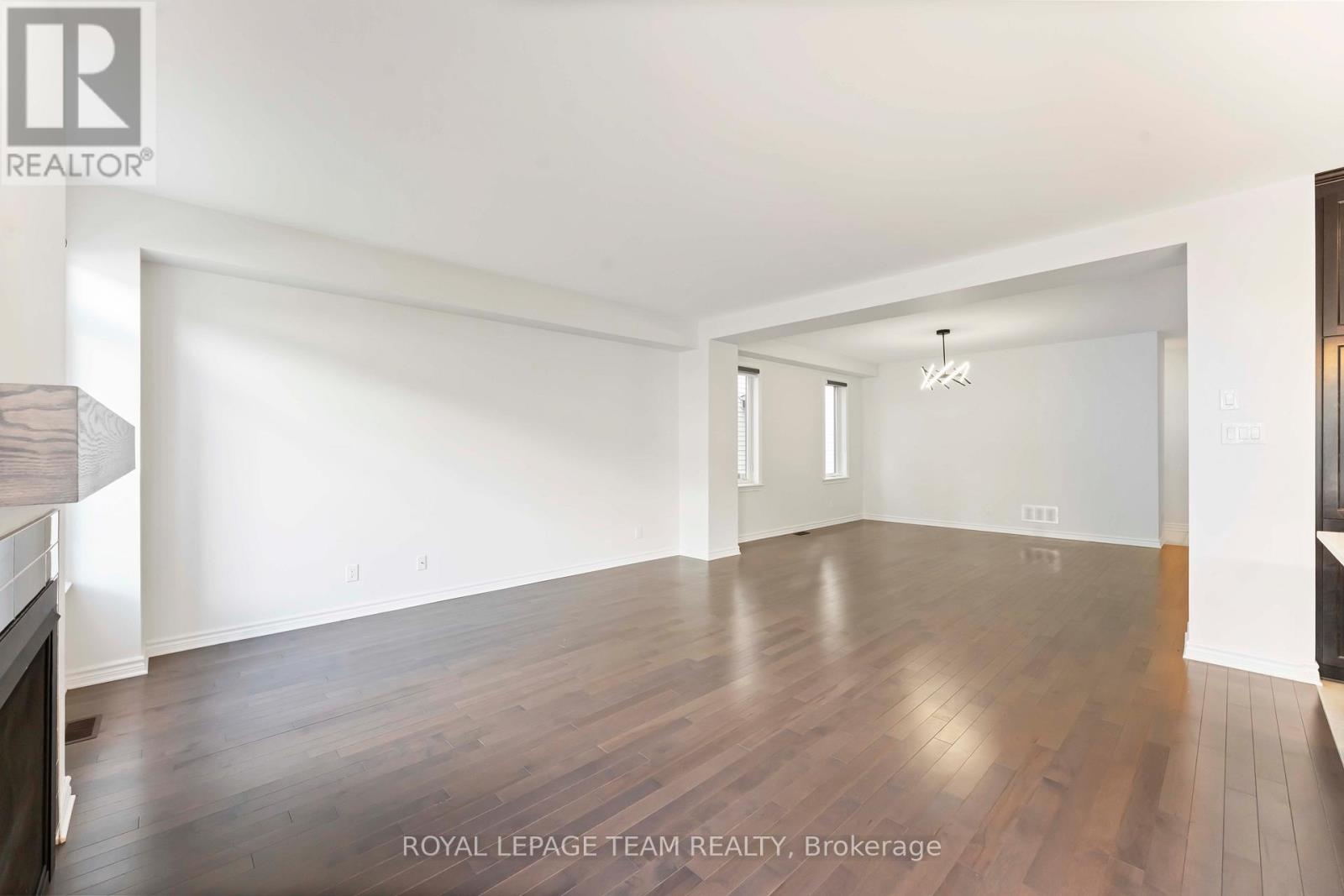 Photo 35 of 1010 Brian Good Avenue, Ottawa ON
