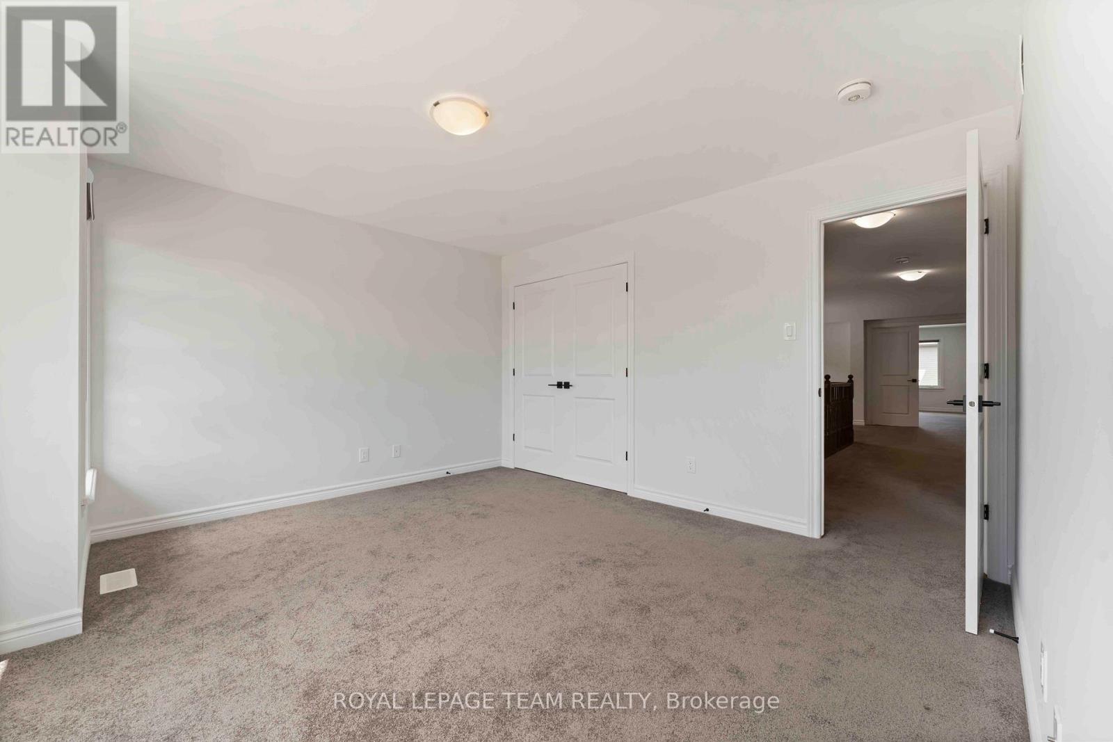 Photo 33 of 1010 Brian Good Avenue, Ottawa ON