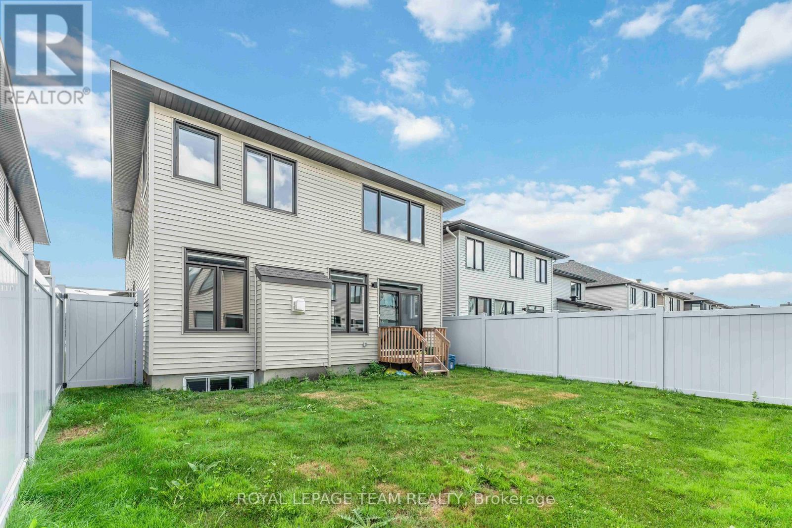 Photo 16 of 1010 Brian Good Avenue, Ottawa ON