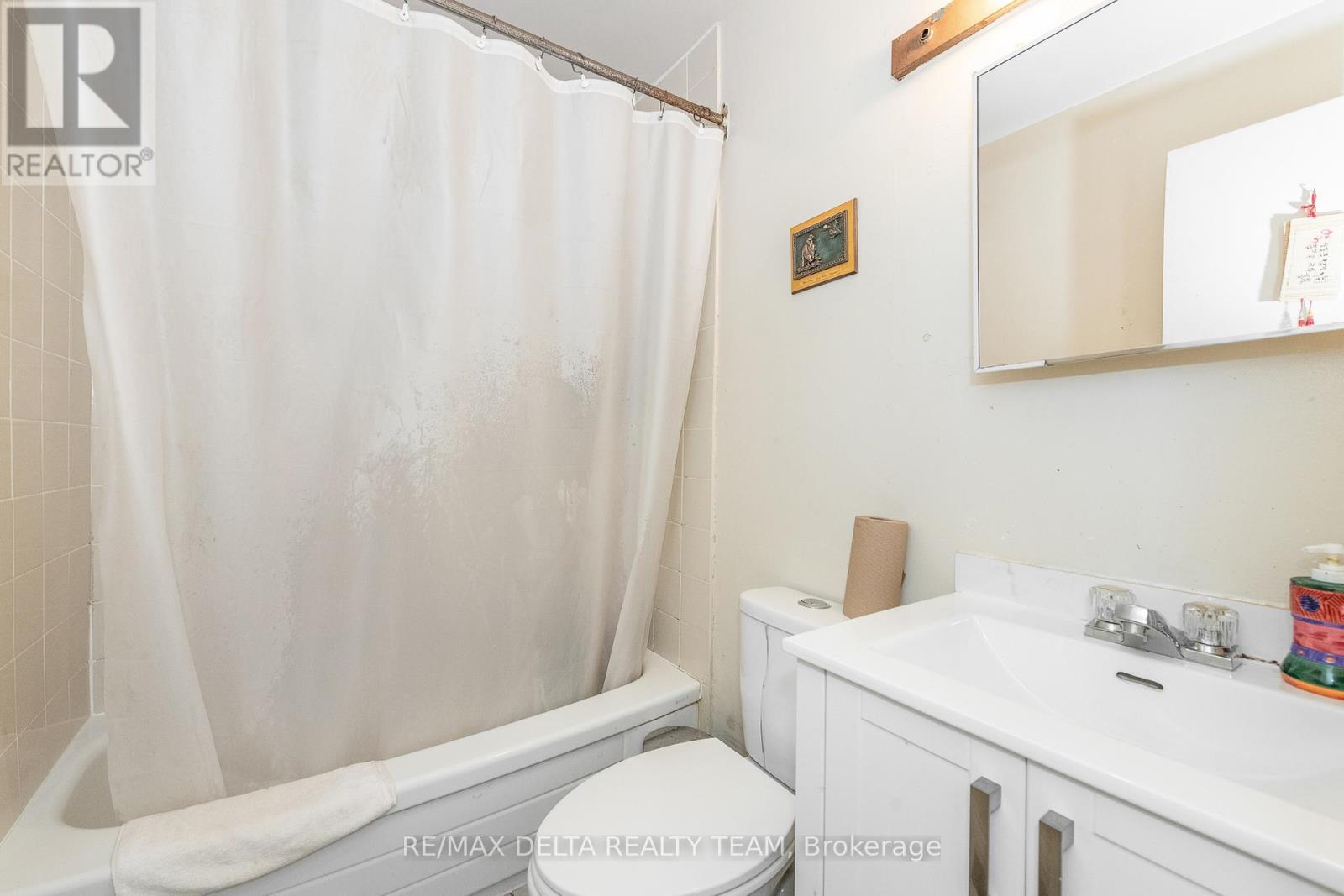 437-439 BOOTH STREET - 12