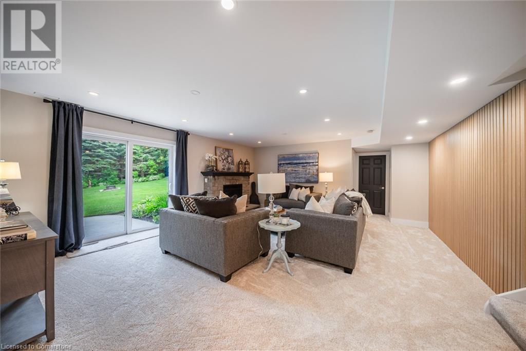 Photo 11 of 2038 15th Side Road, Milton ON