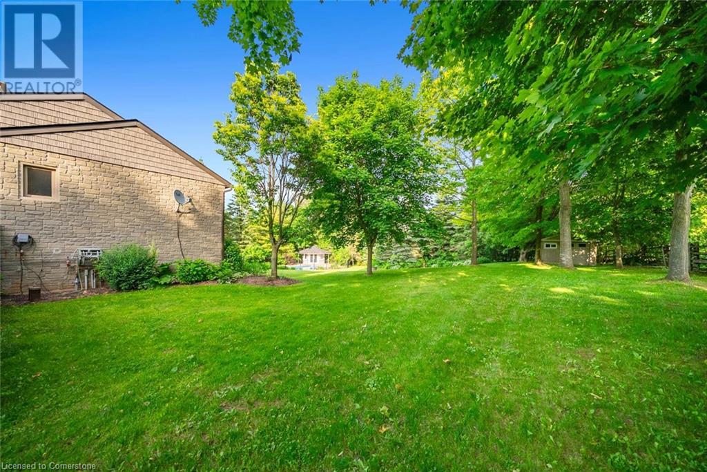 Photo 26 of 2038 15th Side Road, Milton ON