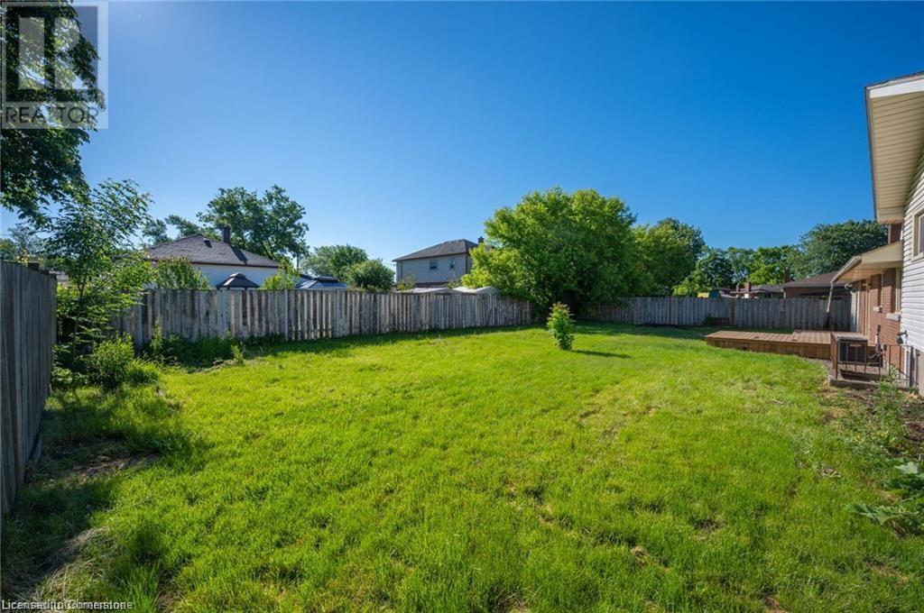 Photo 33 of 245 Marshall Avenue, Welland ON