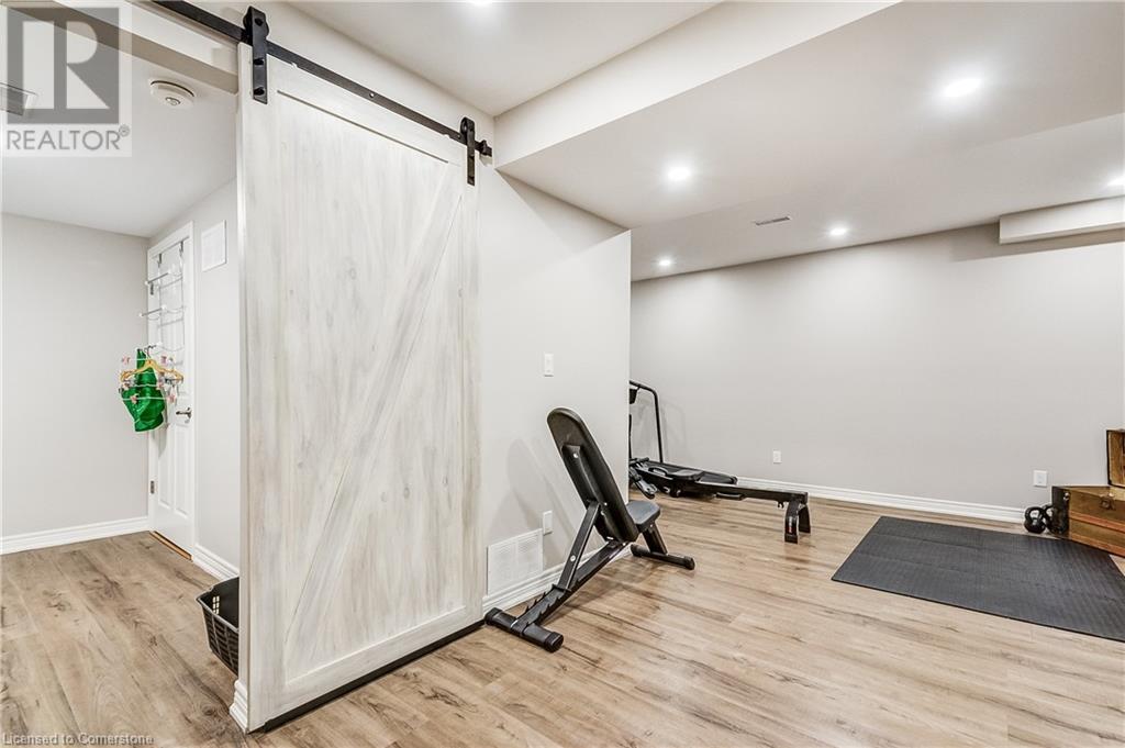 Photo 26 of 5203 Broughton Crescent, Burlington ON