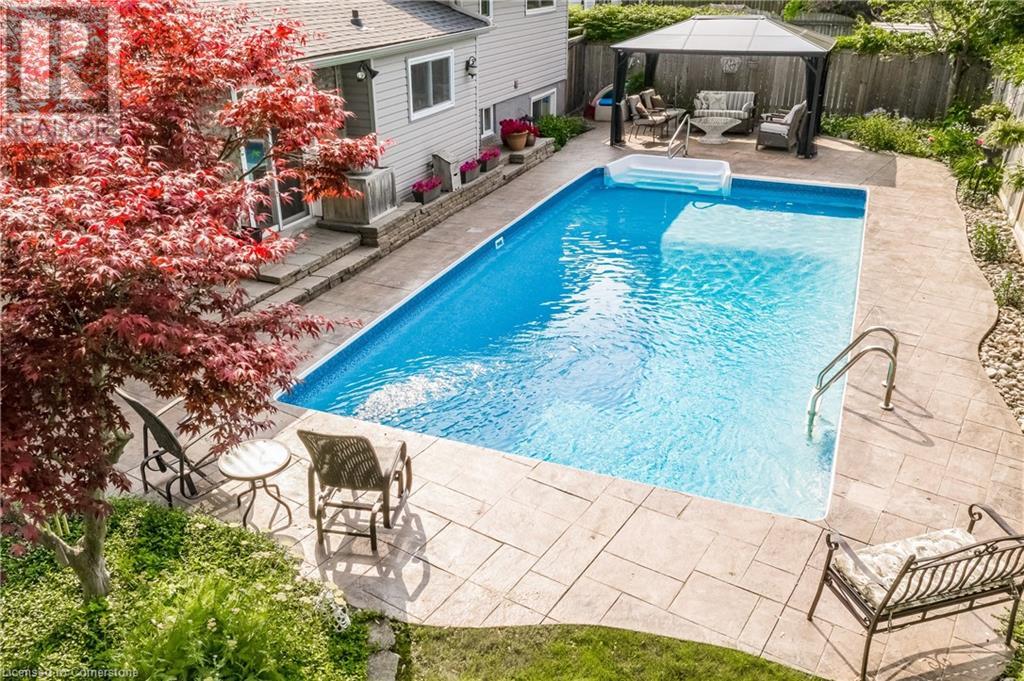 Photo 31 of 5203 Broughton Crescent, Burlington ON