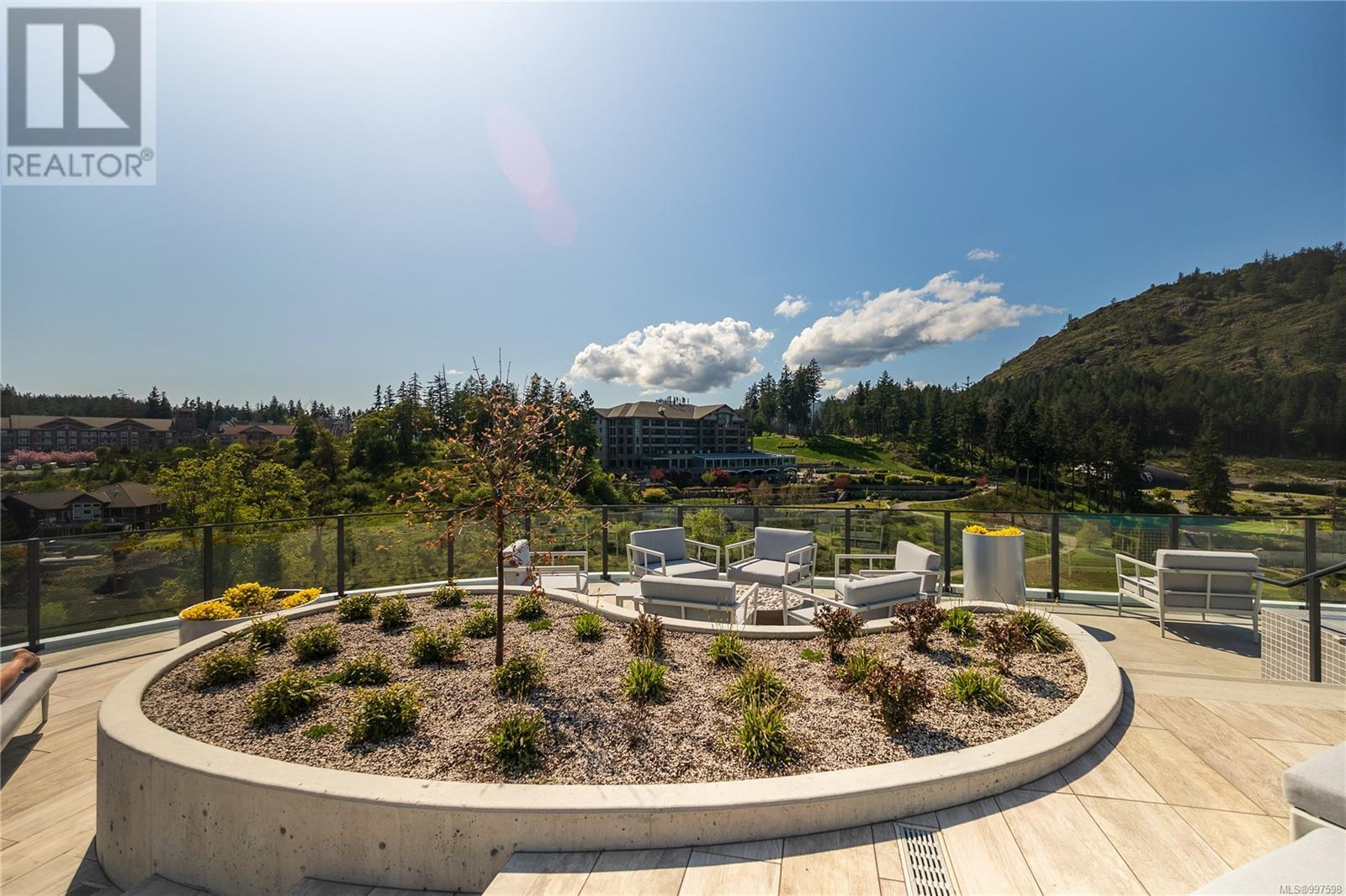 Photo 55 of 1006 2000 Hannington Rd, Langford BC
