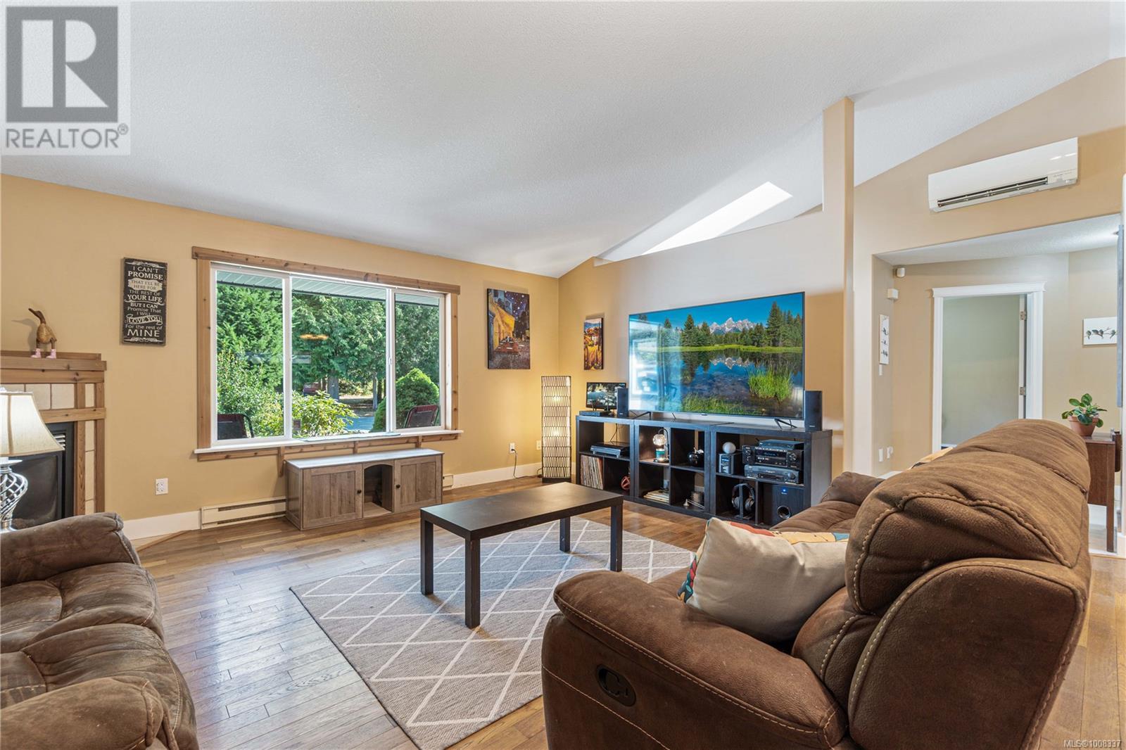 Photo 38 of 1780 Ashling Rd, Qualicum Beach BC