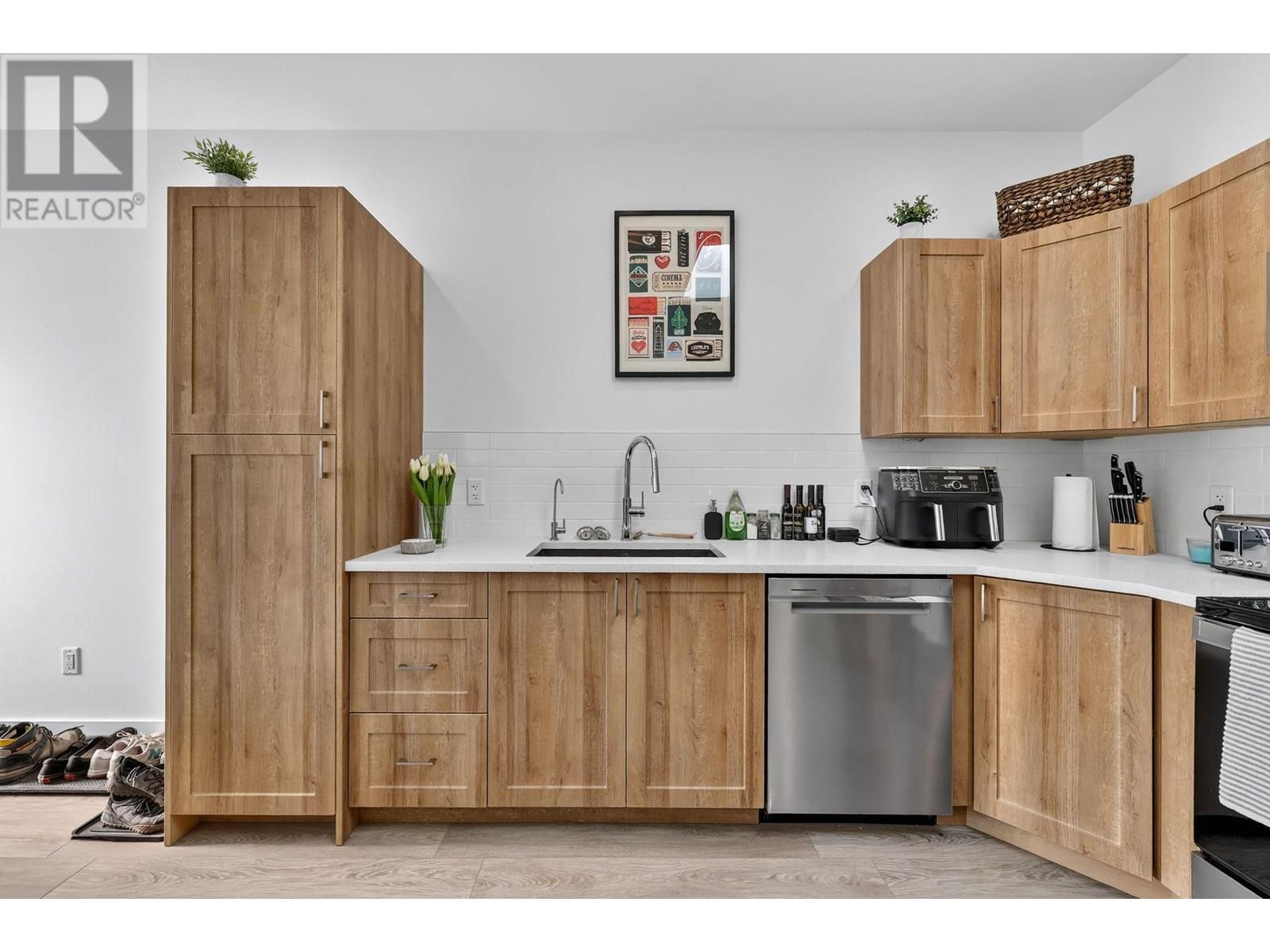 80H 8900 Jim Bailey Road, Kelowna