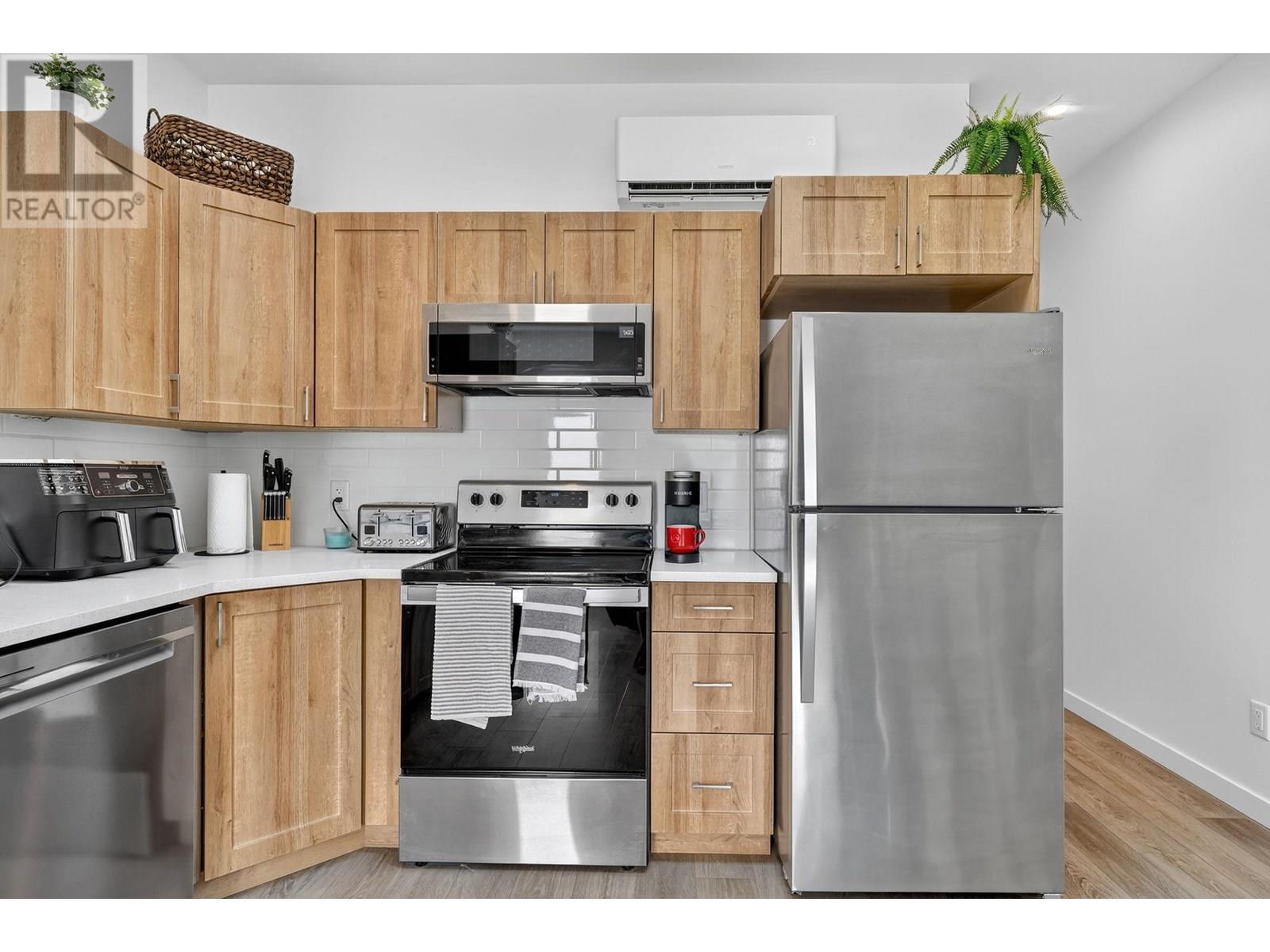 80H 8900 Jim Bailey Road, Kelowna