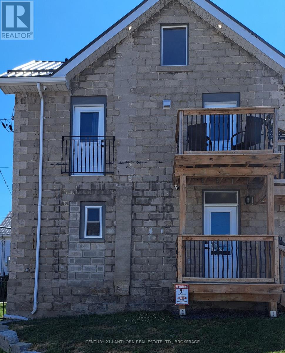 Photo 3 of 45 Chestnut Street, Kingston ON