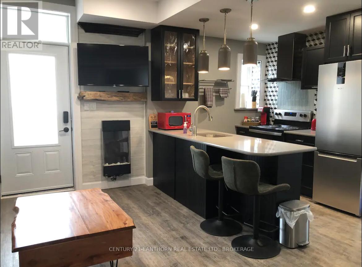 Photo 8 of 45 Chestnut Street, Kingston ON