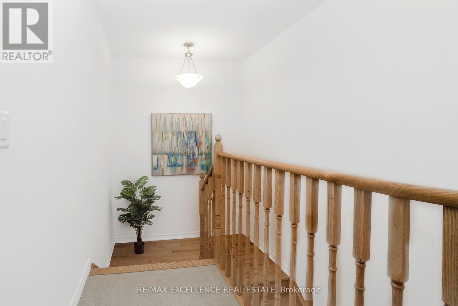 Photo 13 of 439 Vandusen Avenue, Southgate ON