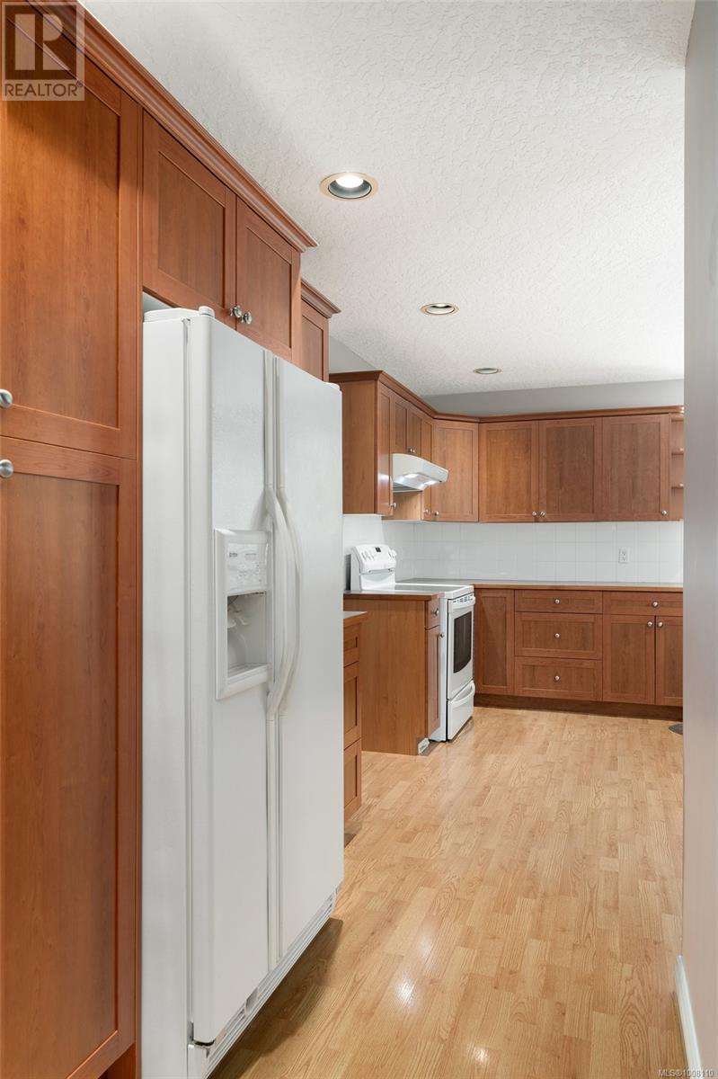 #3 707 GREENLEA DR - Image 11