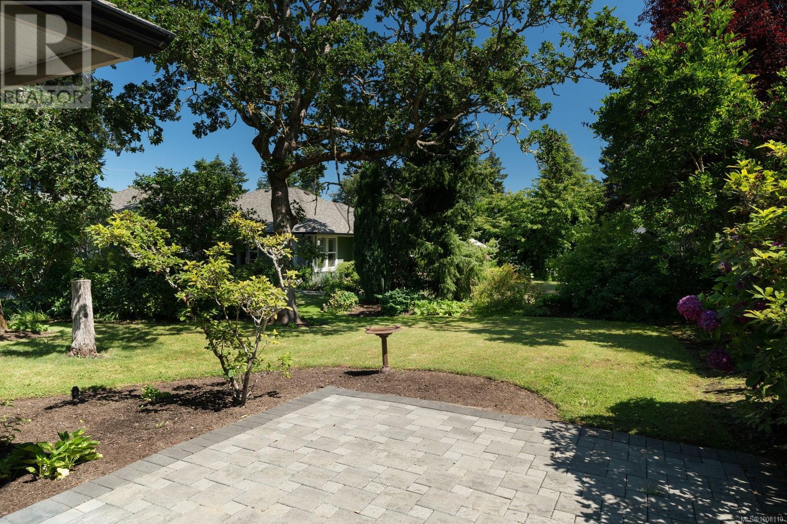#3 707 GREENLEA DR - Image 26