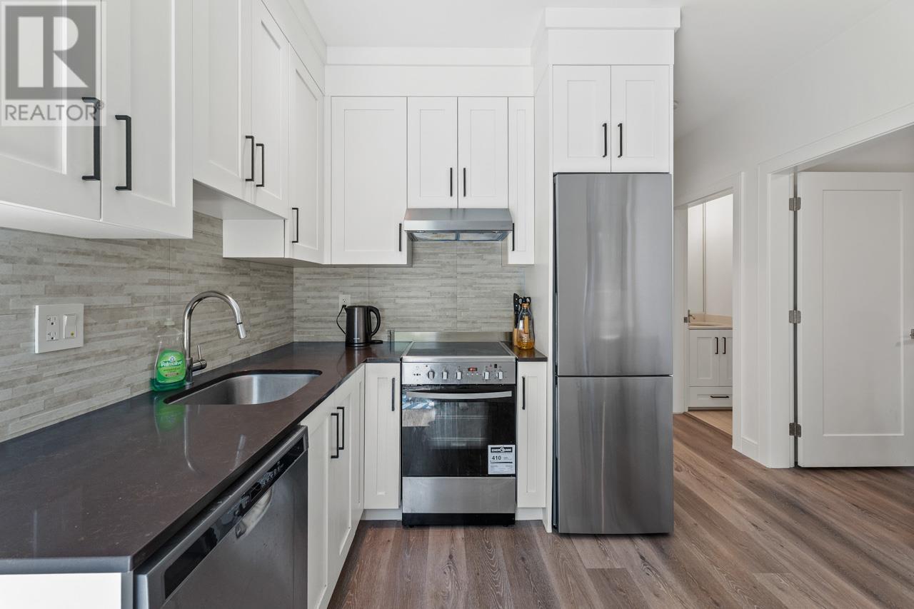 Photo 9 of 3412 W 43rd Avenue, Vancouver BC
