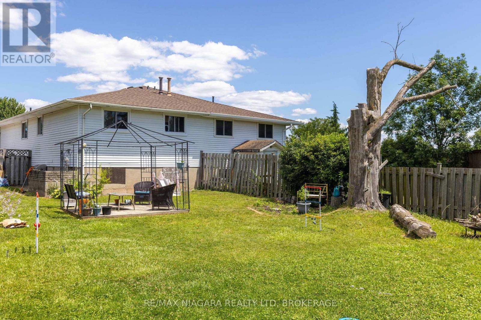 Photo 17 of 7709 Ronnie Crescent, Niagara Falls ON