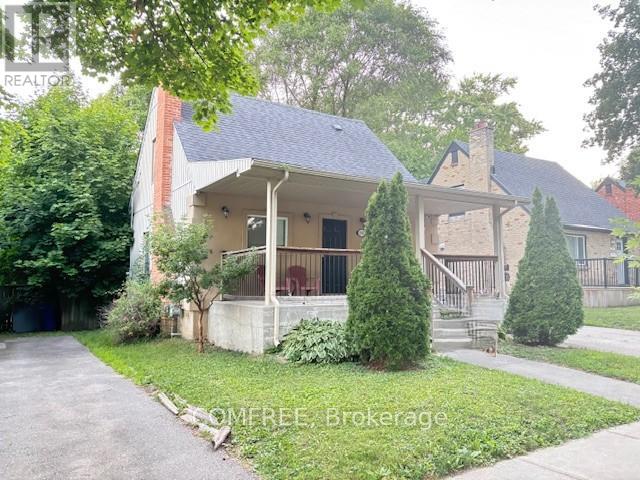 190 RATHOWEN STREET - 1